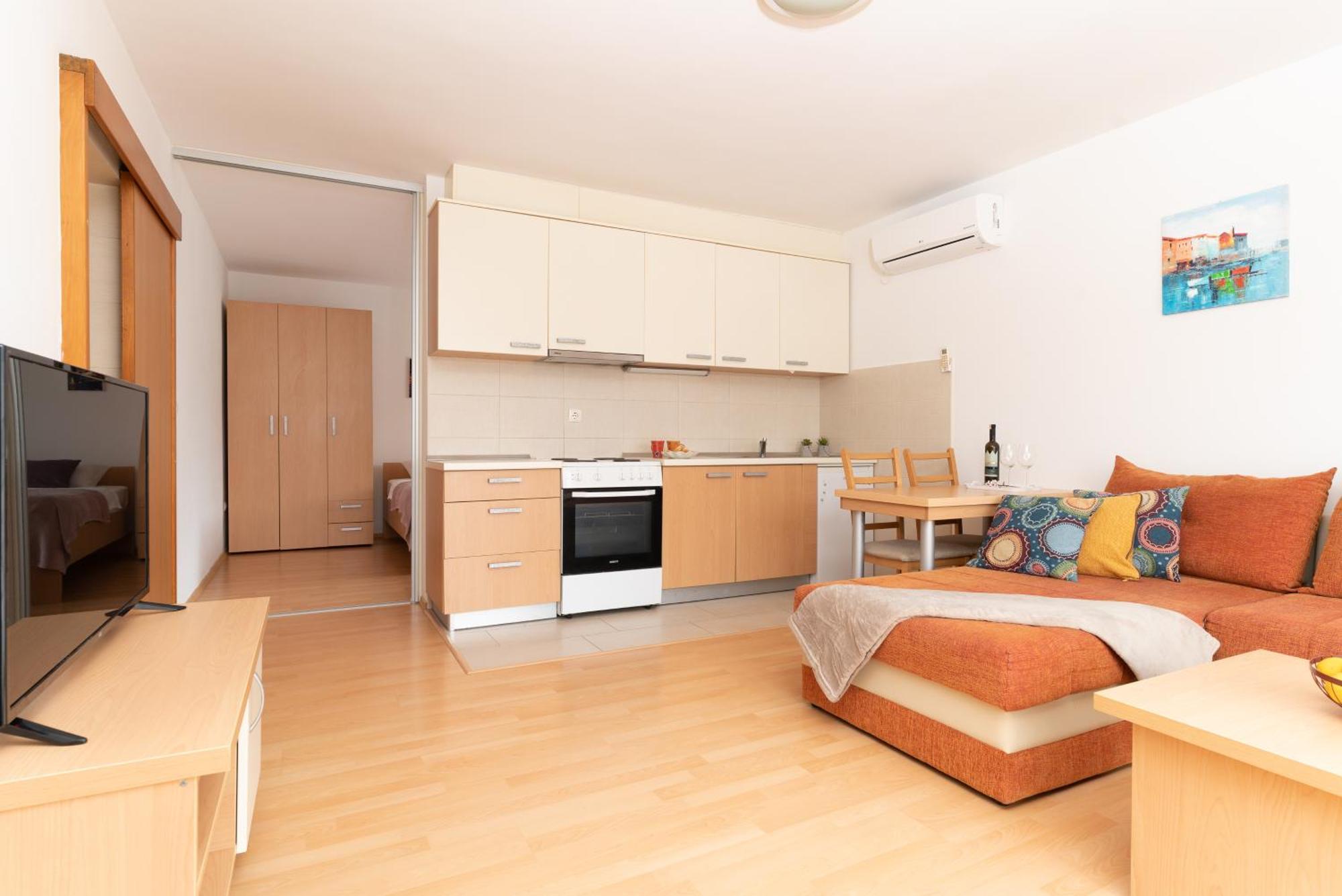 Pure Sky Apartments - With Pool Mostar Exterior photo